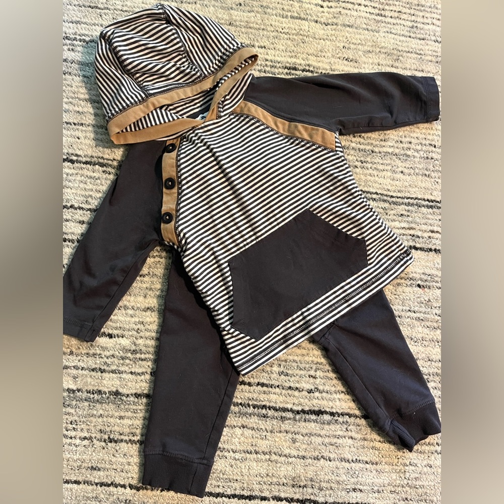 Tommy Bahama child’s outfit